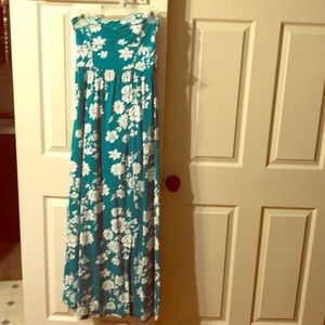 Green Strapless dress